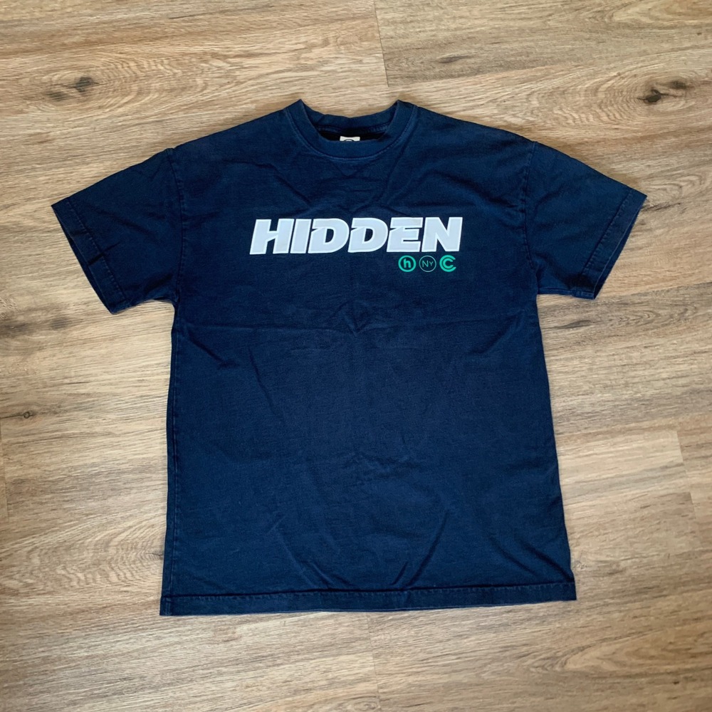 Hidden NY Logo Graphic T-Shirt Mens Medium Navy Blue Streetwear HNYC Tee